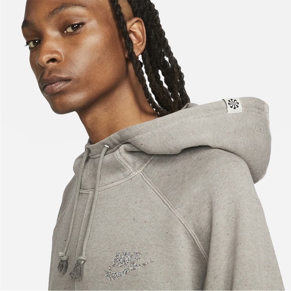 Nike Sportswear Move To Zero Fleece Pullover Hoodie in the "Cave Stone" - Picture 5 of 10